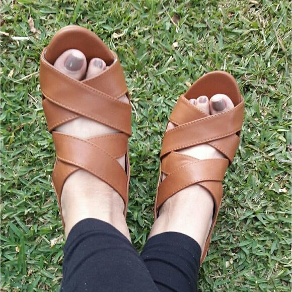 Tan Back Strap Platform Wedges - Picture 5 of 6